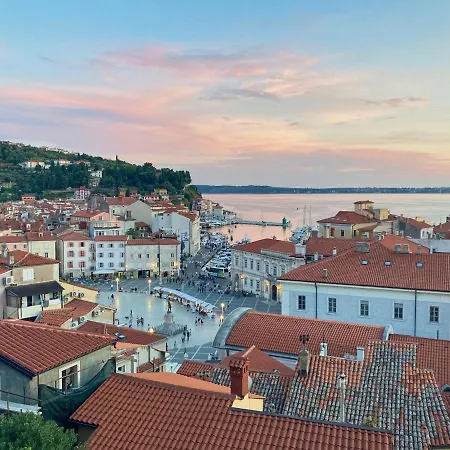 La Figarola - Traditional Townhouse Apartman Piran